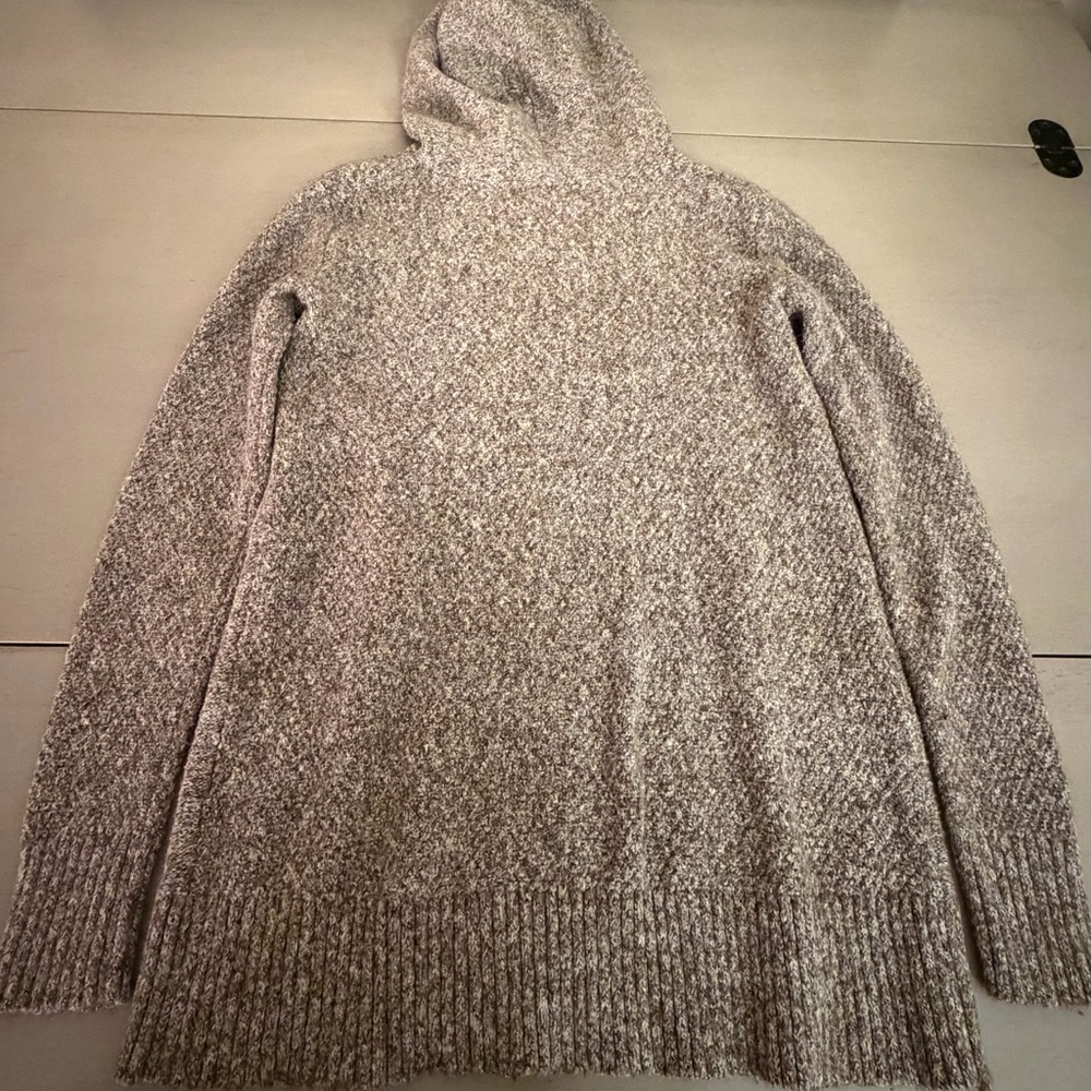 American Eagle Outfitters Hooded Pullover Sweater with drawstrings - Picture 6 of 9